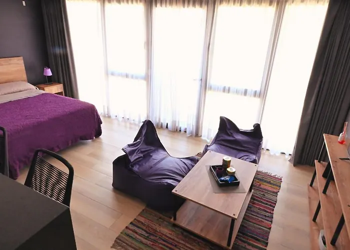 Encantador Apart Moderno Con Vista Unica, Pura Luz Y Relax